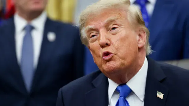Trump não travará crescimento da IA agora com EUA "à frente" da China