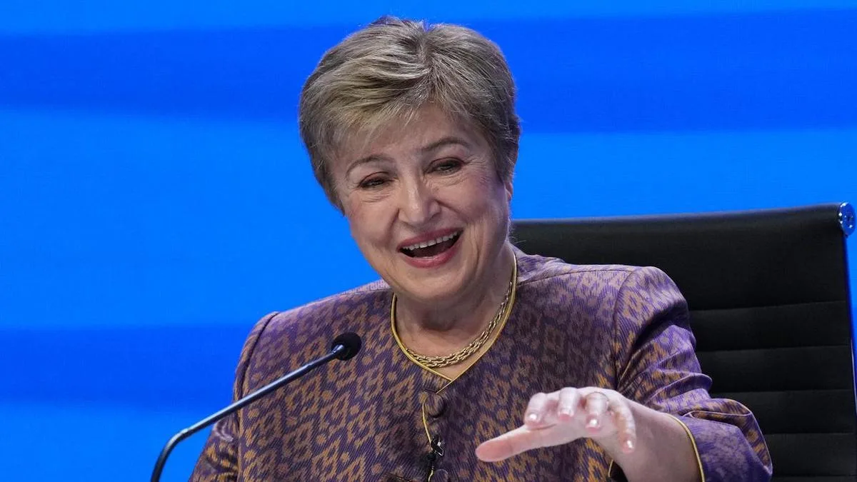 IMF chief urges US and other nations to rein in debt