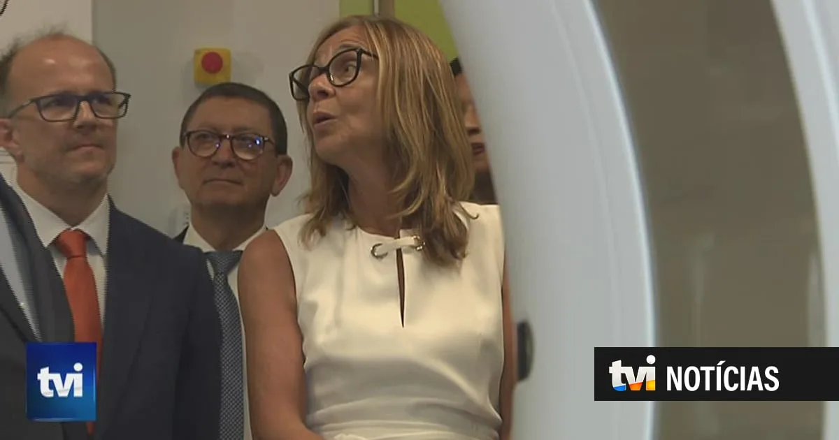 Ministra e sindicato dos trabalhadores do INEM sem acordo após reunião. Greve mantém-se