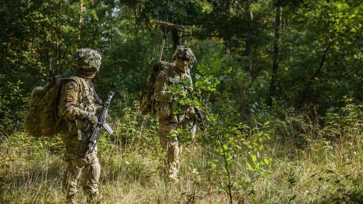Spotting drones before it's too late: US Army eyes wearable detection tech
