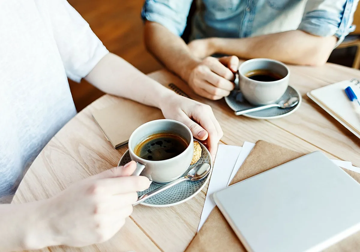 La pregunta que debes hacerte antes de tomar otro café