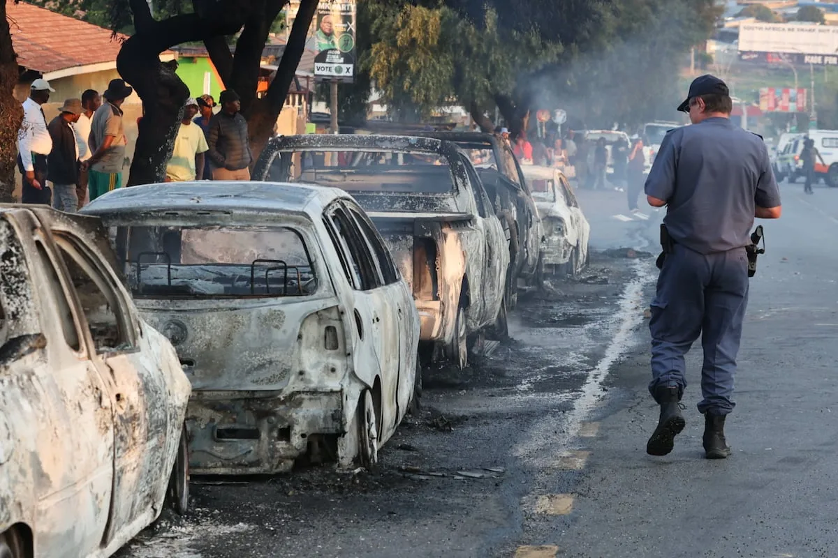 WATCH | SAPS commissioner heads to Soweto after chaos over asylum ruling