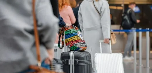 Düsseldorf: Skorpion sticht Reisende nach Rückkehr aus Griechenland am Flughafen