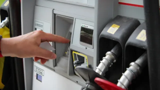 Aumentos dos combustíveis estão "a estrangular financeiramente" bombeiros