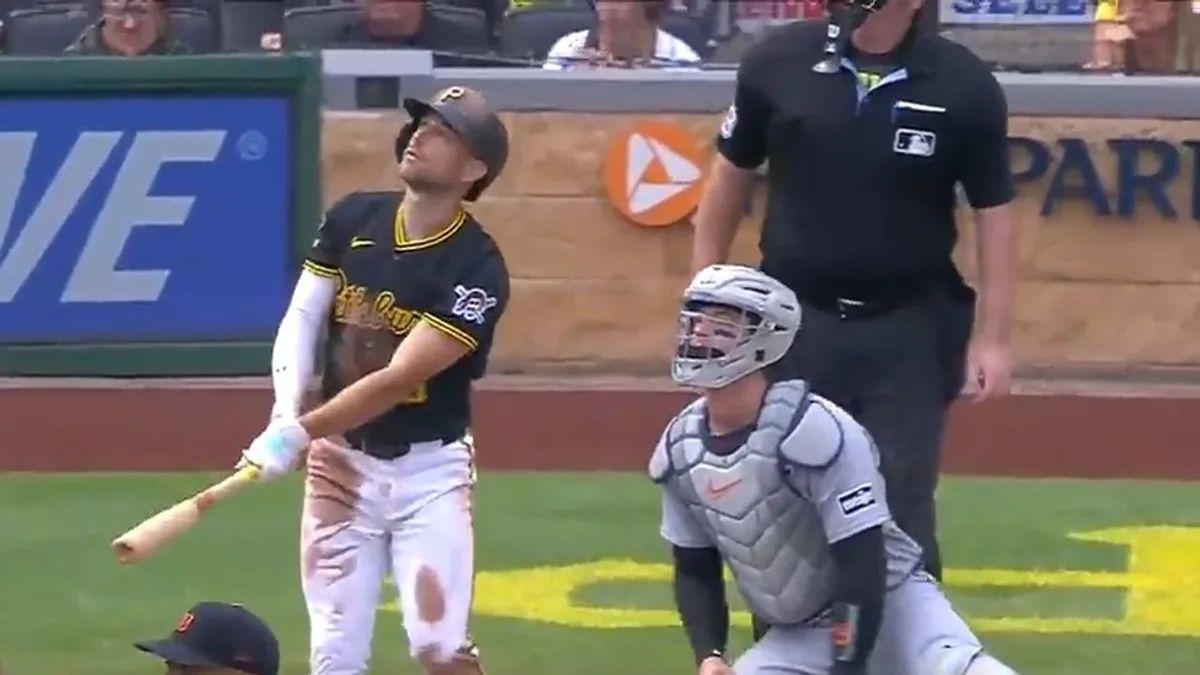 Pirates’ Flores Jr., Lowe crush back-to-back home runs to walk off Tigers