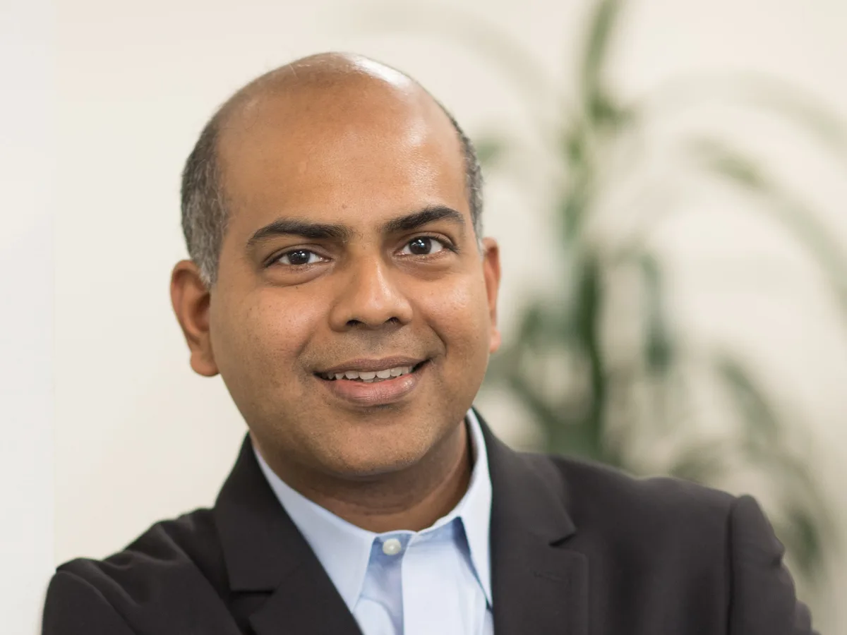 The AI boom has echoes of Enron — but that might be okay, a tech guru says