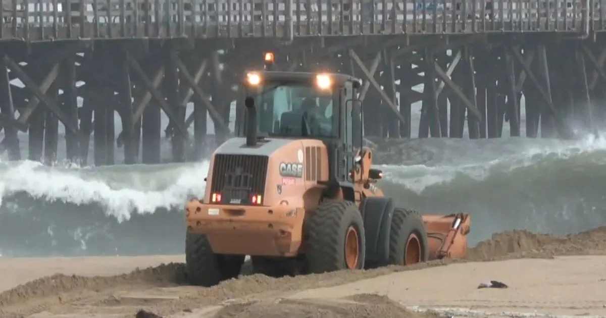 El Niño weather pattern threatening West Coast beaches, homes