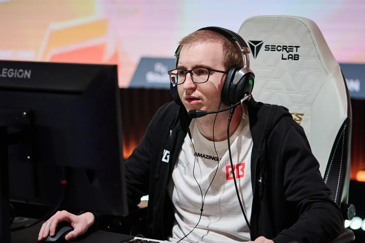 «Выглядит как сет кислых мармеладок». Vasilisa — о решаффле BetBoom Team по Dota 2