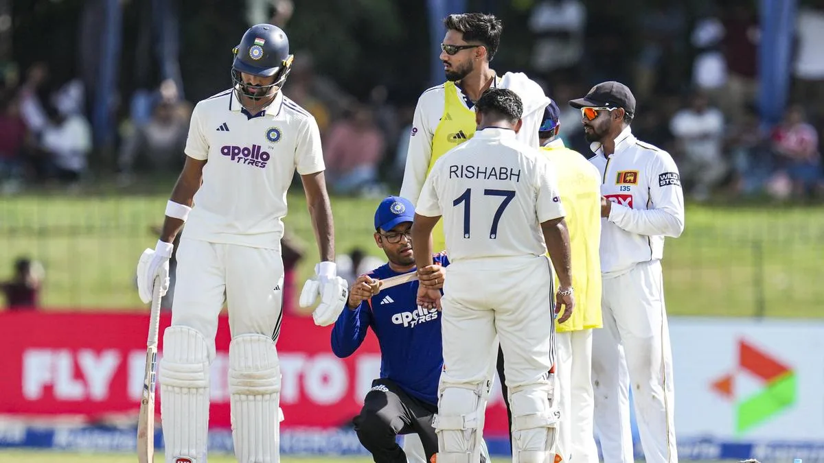 IND vs SL 2nd Test: Rishabh Pant retires hurt after being hit on left arm