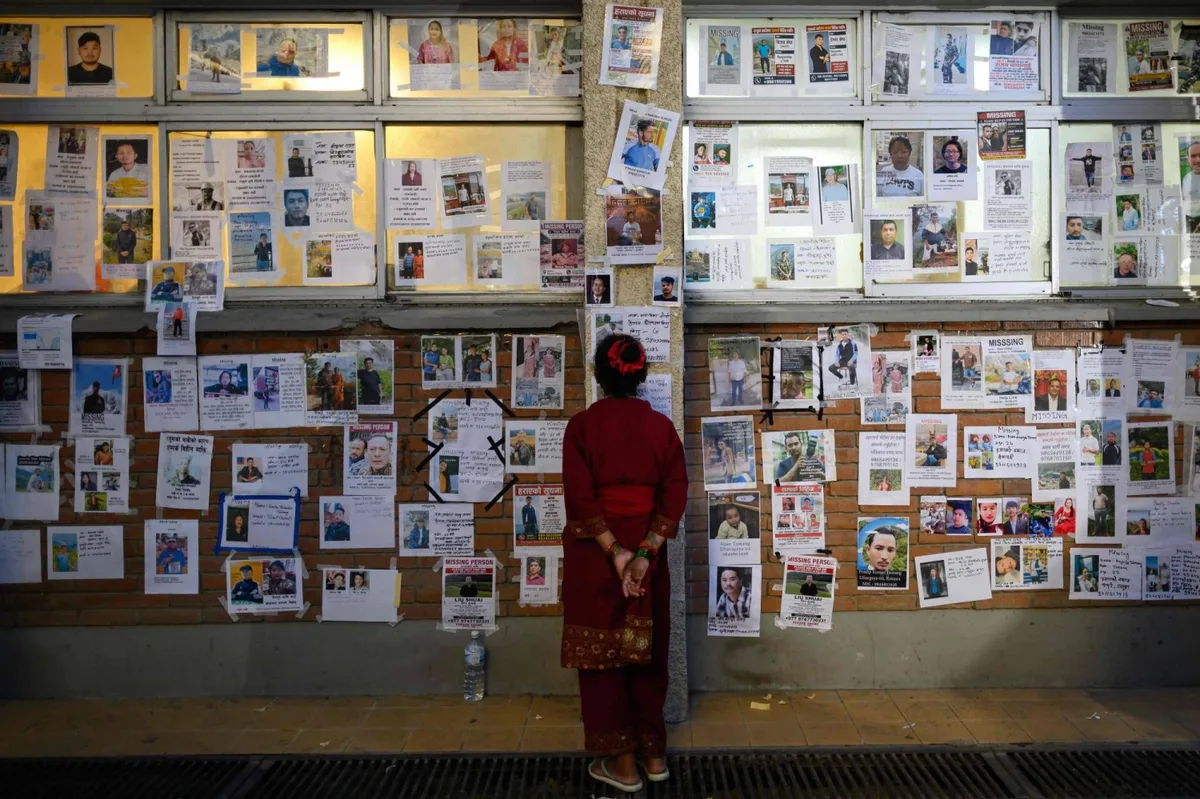 Nepal-China flood deaths near 1,000 as search efforts persist