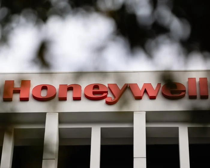 3M, DuPont and more to face lawsuit on Pfas in US firefighters’ protective gear
