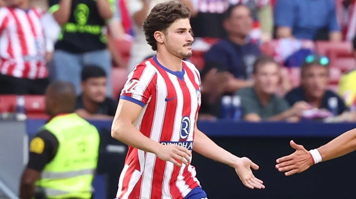 Revelan la grieta legal que le permitiría a Julián Álvarez irse al Barcelona pese a la negativa del Atlético de Madrid