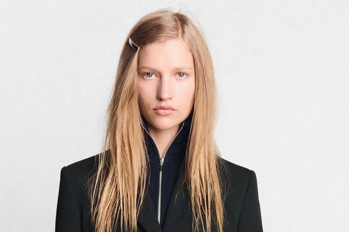 Nuevo en Zara: la nueva chaqueta obsesión para estrenar en septiembre es de corte clásico, entallada y una de las favoritas de Marta Ortega