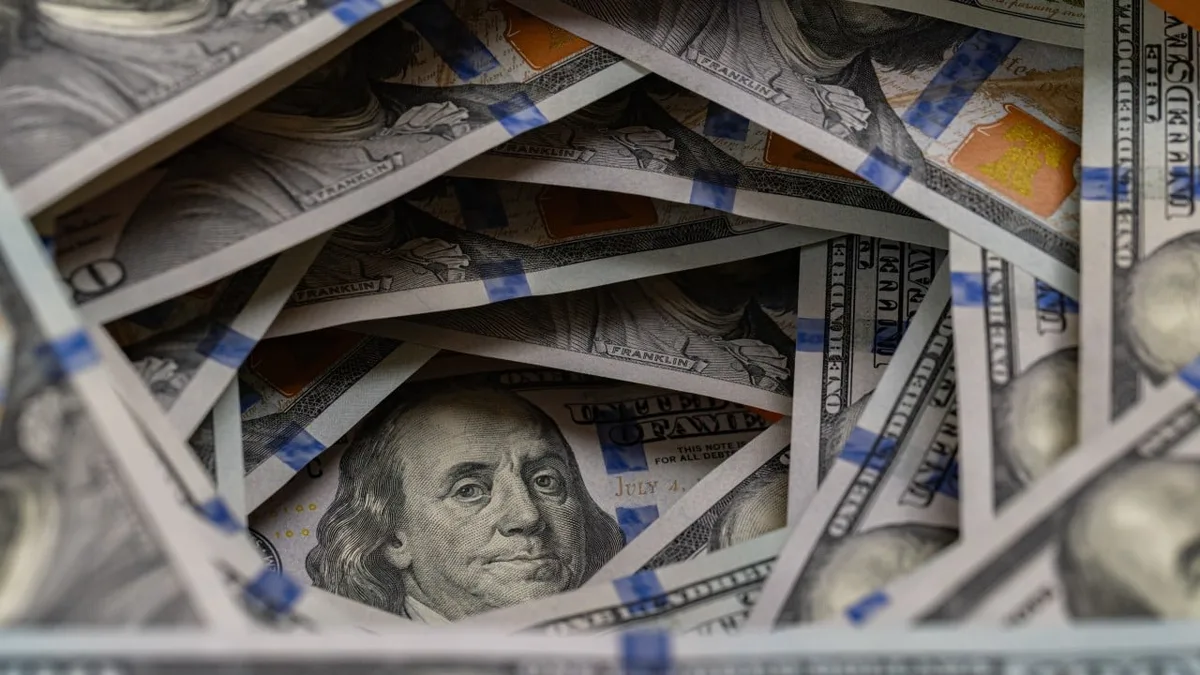 China cuts US Treasury holdings, iPhone Duo pre-orders: 5 weekend reads you missed