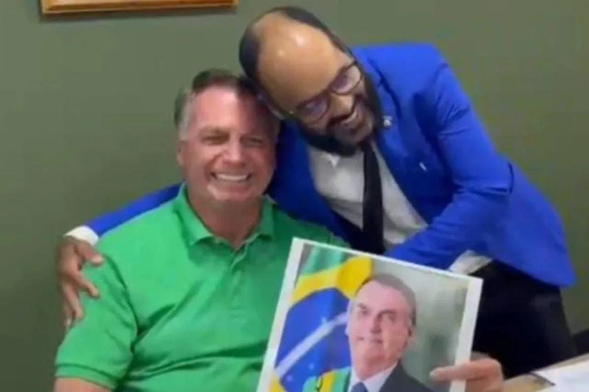MPE diz que candidato do PL tenta pegar "carona política" no nome Bolsonaro