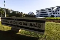 Em setembro, STF julgará licença para mães adotivas e recusa de transfusão