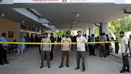 Quatorze enfants tués dans l'incendie d'un hôpital d'Islamabad, la capitale du Pakistan
