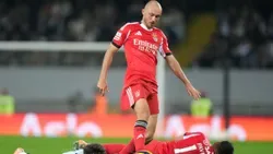 Benfica: Aursnes integrado no treino