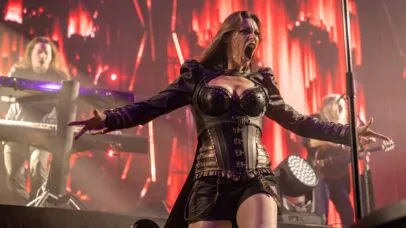 Nightwish anuncia saída de Floor Jansen ‘em comum acordo’