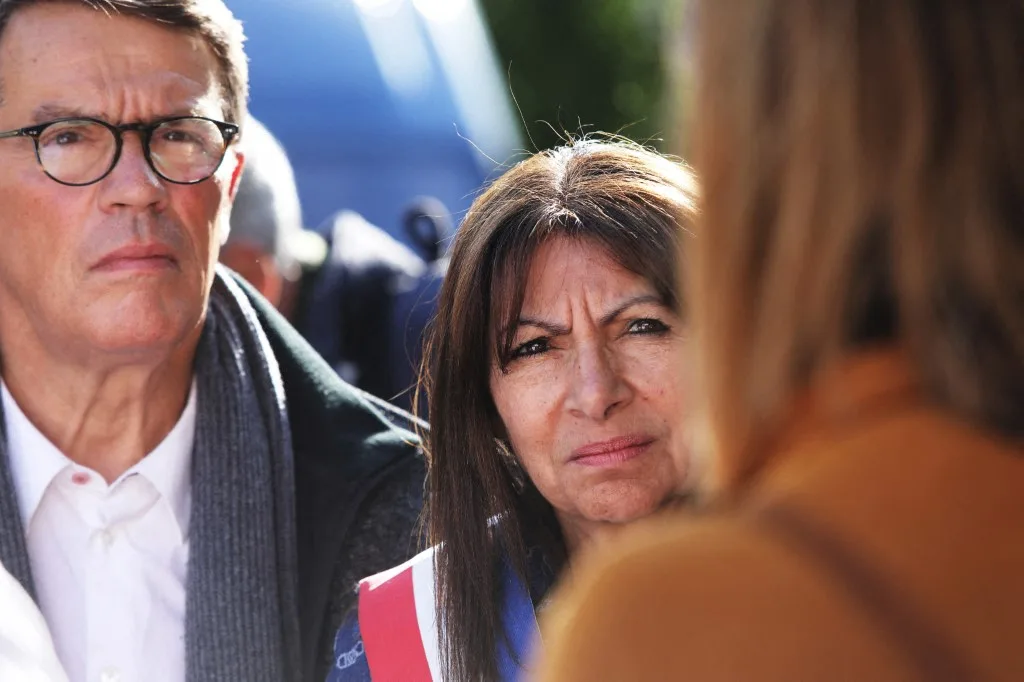 "Ce n’est jamais elle" : Hidalgo plaide des "dysfonctionnements", SOS Périscolaire dénonce une responsabilité diluée