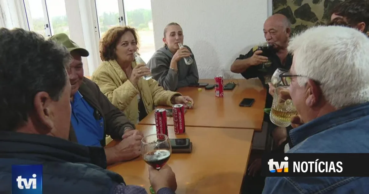 Acaba o mês de agosto, acaba a felicidade de muitos emigrantes
