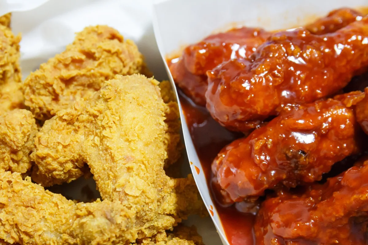 “지난번 사다 준 양념통닭 먹고 싶다”…93세 父 전화에 막내딸은 눈물