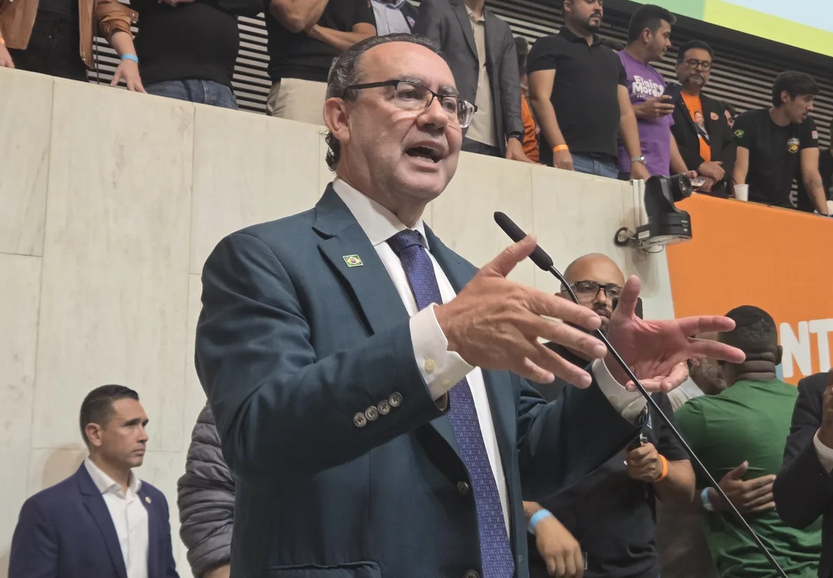 Augusto Cury também não comparece a debate da Band
