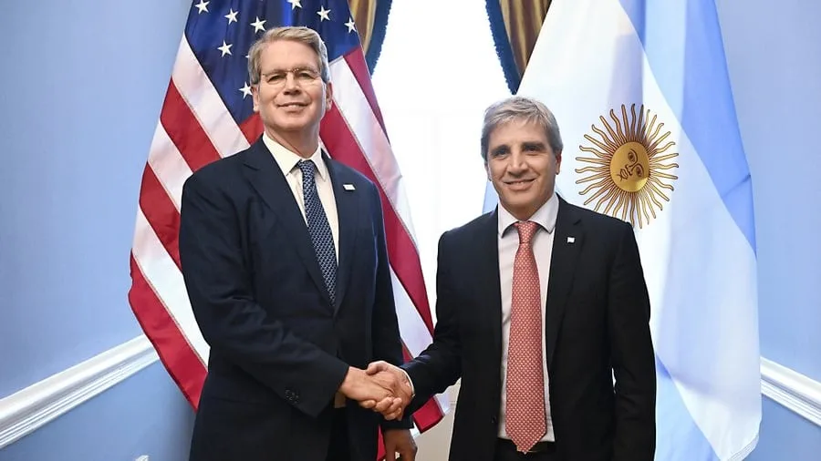 G20 de Estados Unidos: Luis Caputo se reúne con Scott Bessent para ratificar la alianza estratégica y analizar la situación global