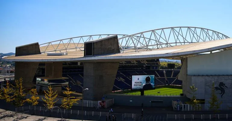 Dragões passam de 39,2M positivos para 21,1M negativos