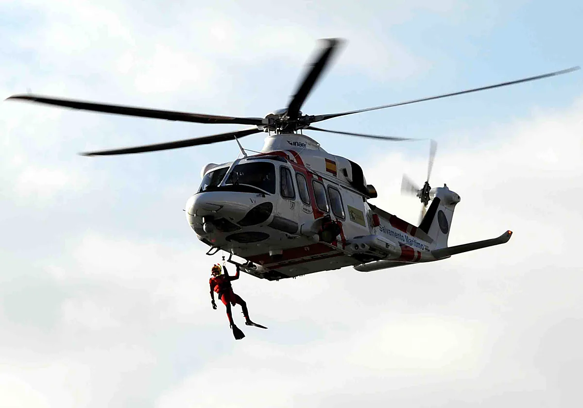 Rescatado en helicóptero un joven con una fractura abierta y en riesgo en Tenerife