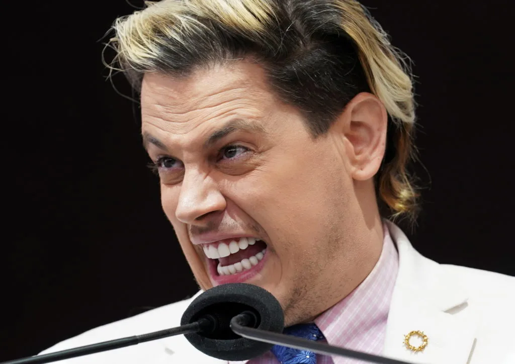 Far-right British provocateur Milo Yiannopoulos arrested by ICE in New Orleans