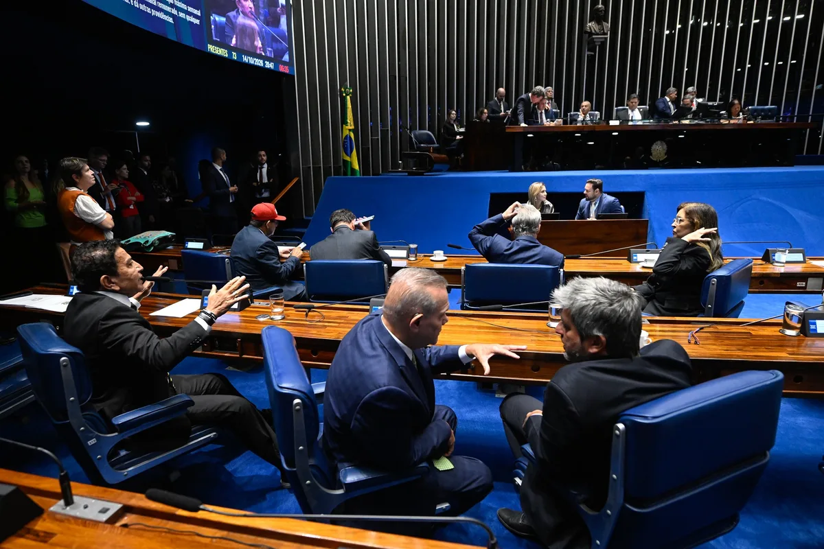 Jornada de 40 horas, dois dias de folga: o que muda para o trabalhador com o fim da escala 6×1