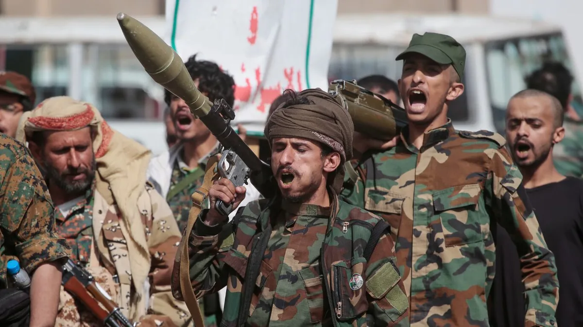 Tensión en Medio Oriente: los rebeldes hutíes de Yemen bombardearon una instalación militar de Arabia Saudita