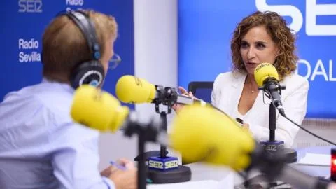 Montero exige a Moreno que cumpla la ley con los menores de Ceuta y acusa al PP de instrumentalizar institucionalmente la crisis