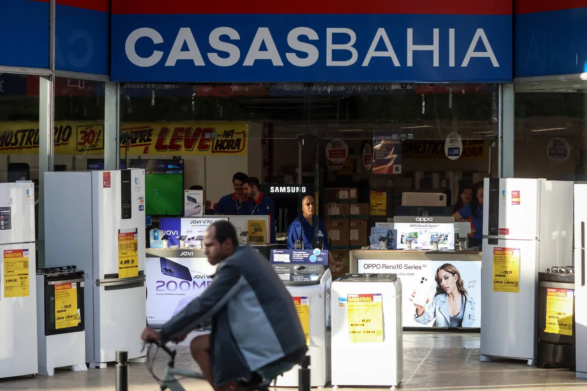Sindicato cobra pagamento imediato de verbas a demitidos da Casas Bahia