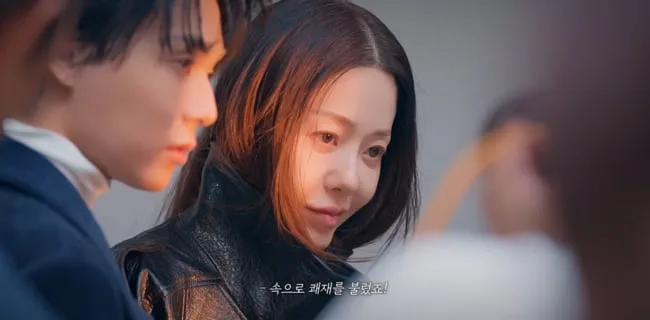 고현정, 패션 화보서 '23살 연하' 던과 협업 "속으로 쾌재 불러, 너무 좋았다"
