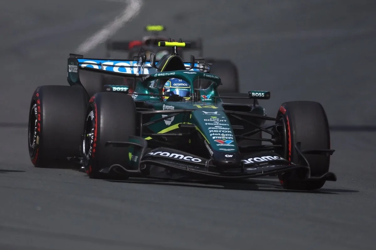 F1: Aston Martin avalia trocar Honda por Red Bull ou Mercedes em 2028