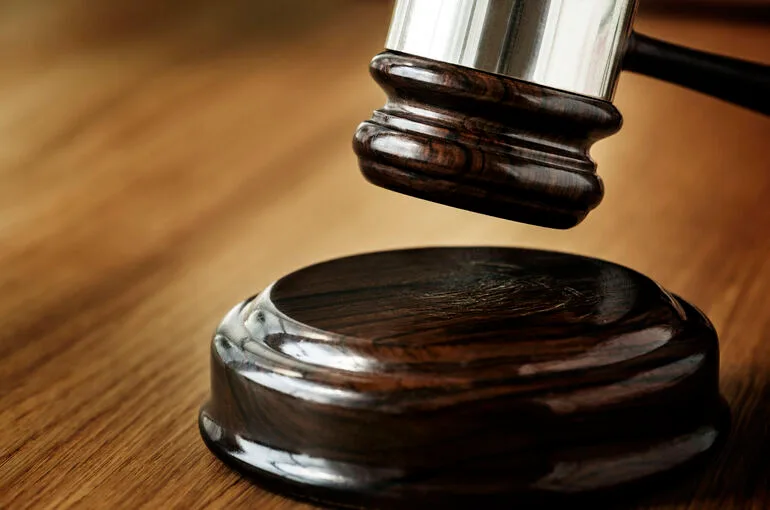 Суд арестовал гражданина Чехии на 13 суток после пикета у Мавзолея Ленина