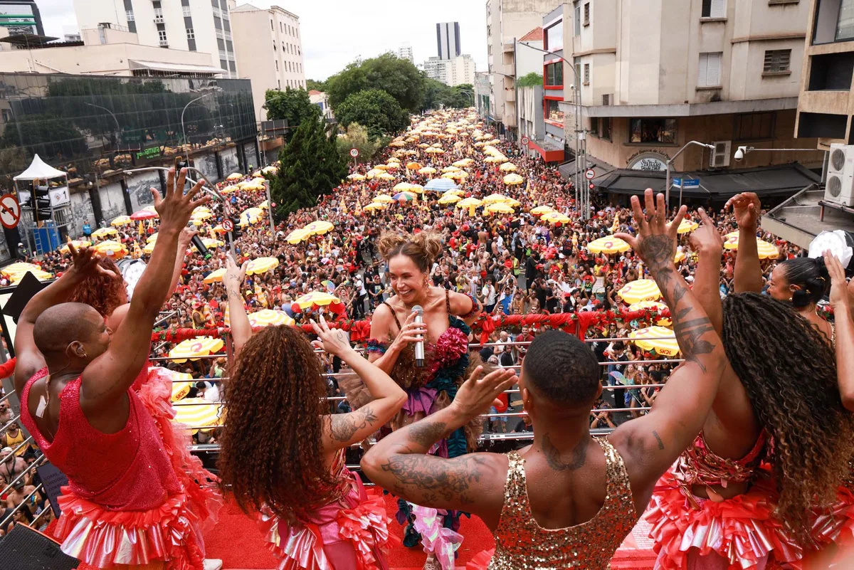 Carnaval 2027: Prefeitura de SP abre inscrição para blocos de rua; veja regras