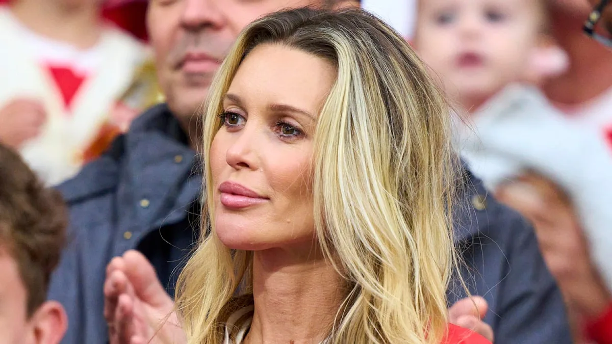 Nach abgelehntem Transfer - Sabitzers Frau legt sich bei Instagram mit Fan an