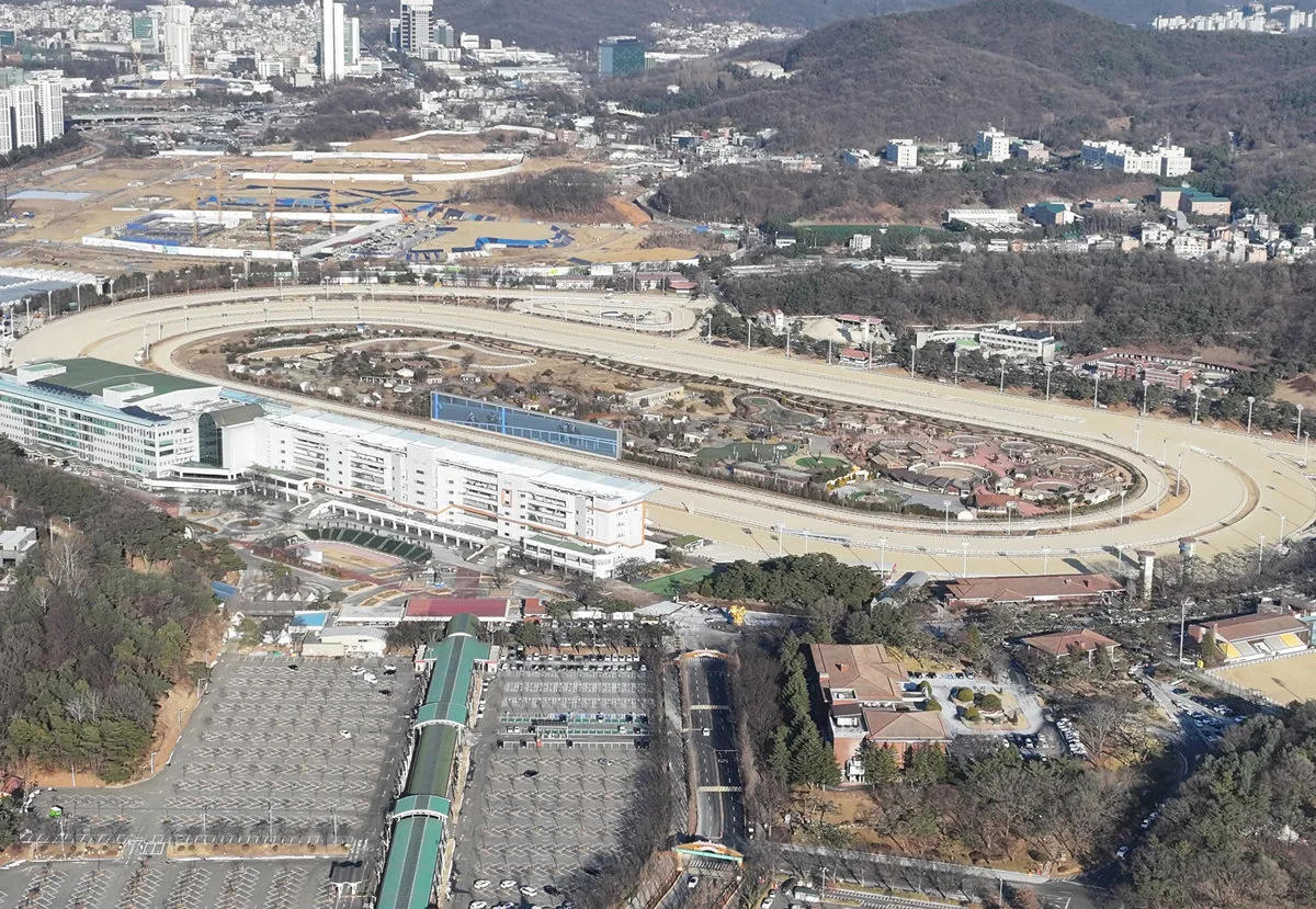태릉CC-과천경마장 그린벨트 규제 예외… 주택 공급 속도전