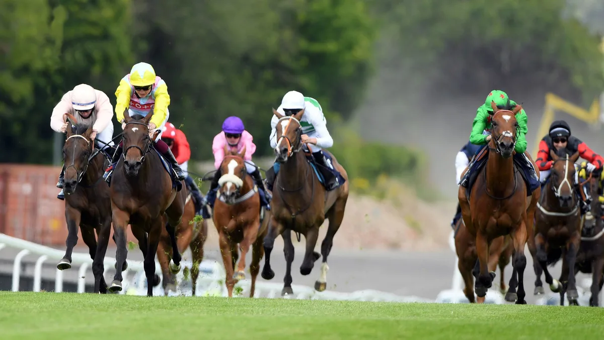 Chepstow, Lingfield and Wolverhampton host today's action