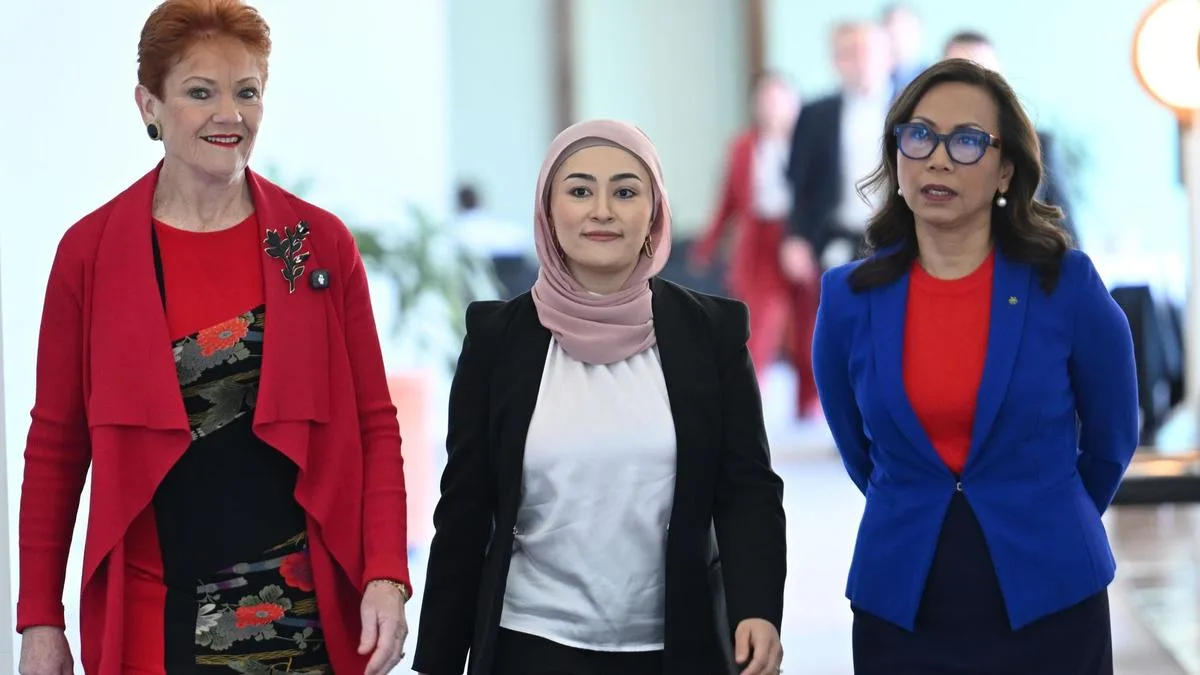 Pauline Hanson, ex-Labor Fatima Payman unite in bizarre new alliance