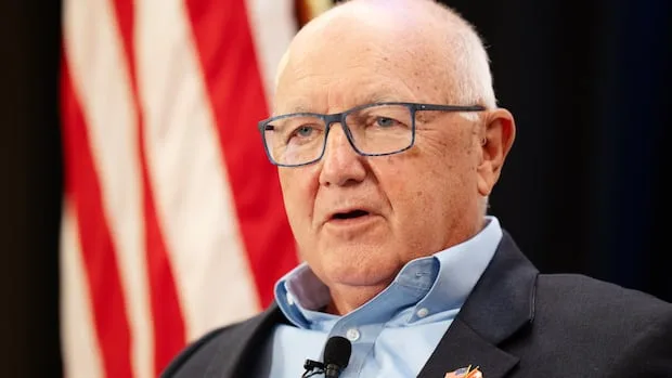 Tens of thousands of Canadians call for U.S. Ambassador Hoekstra to be expelled