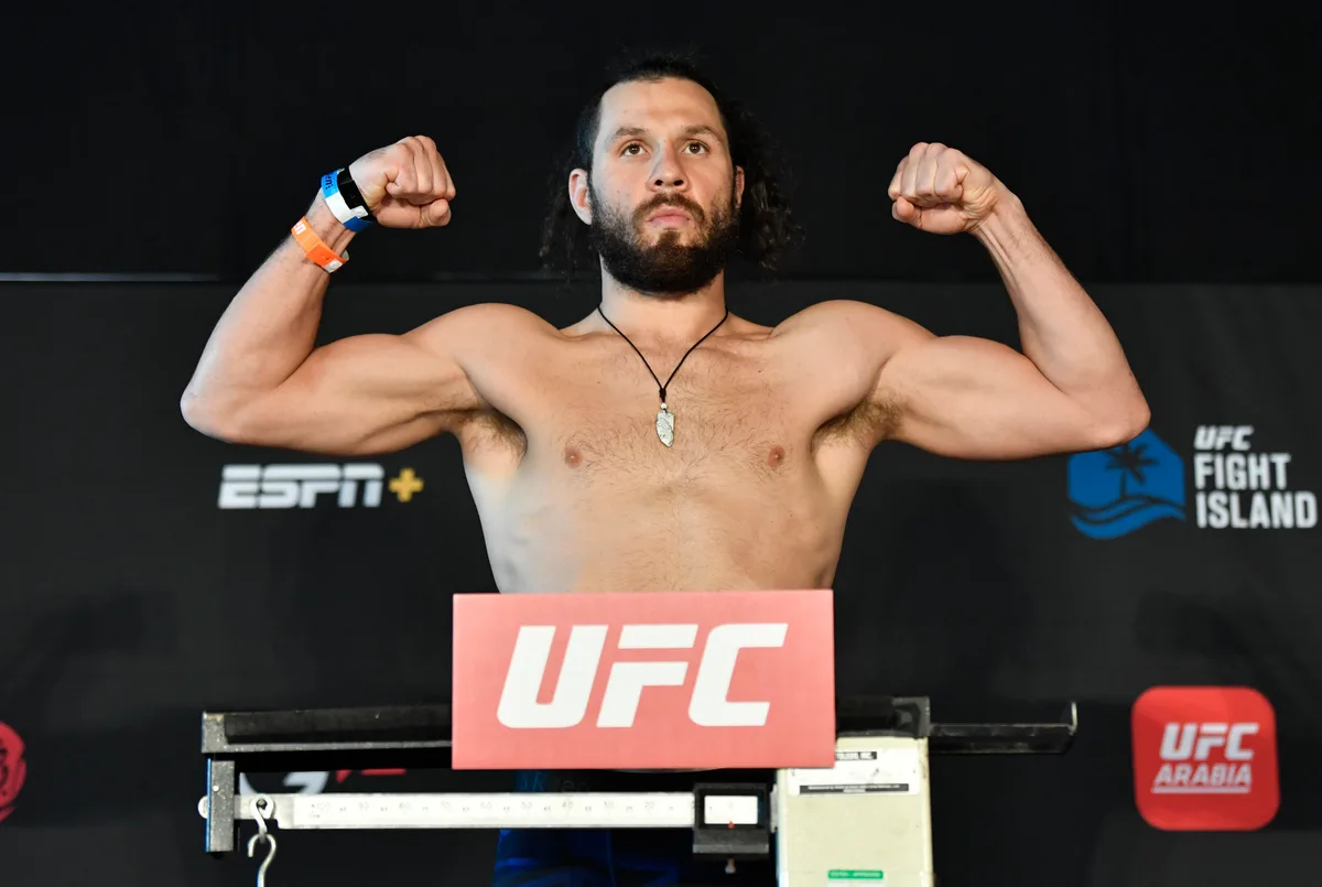 Ex-UFC Markus Maluko está detido a mais um mês pelo ICE e teve fiança negada