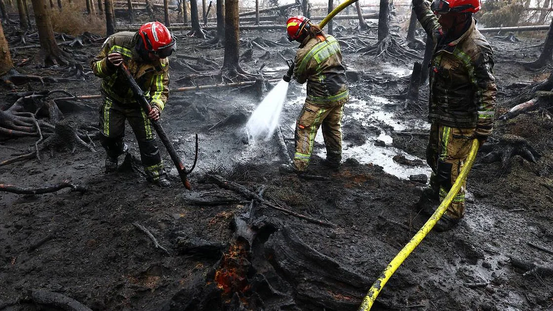 Maior incêndio na Bélgica desde 1911 está controlado após devastar cerca de 3.000 hectares