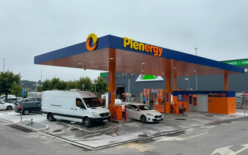 Plenergy abre primeira estação na cidade do Porto e acelera expansão em Portugal