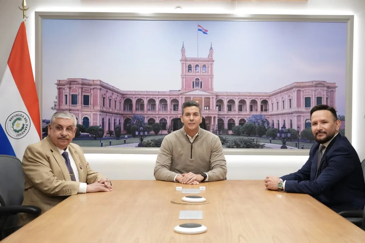 Santiago Peña designó a Isaías Fretes como nuevo ministro de Salud de Paraguay