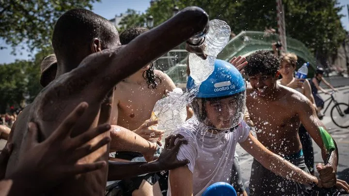 Tous égaux quand on a chaud ?