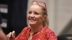 Lucy Davis 'grateful' for support over cancer diagnosis